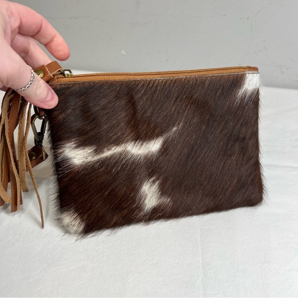 Cow hide hair wristlet clutch - Picture 2 of 7